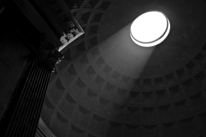 <p>The Pantheon, Rome, Italy.</p>