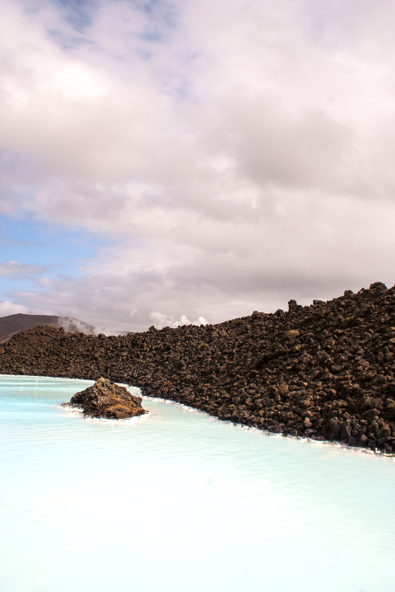 <p>Bláa Lónið, Iceland</p>