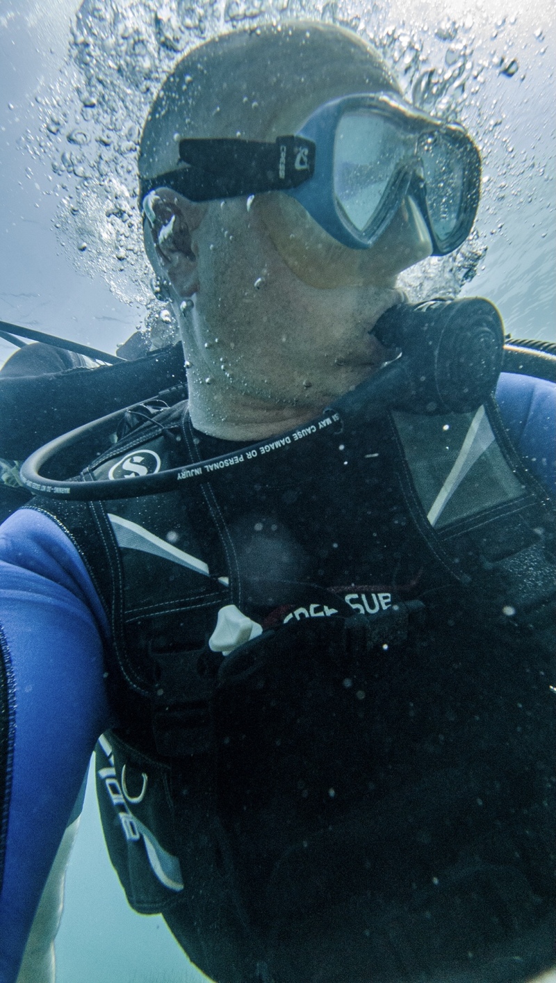<p>Me, myself and I – under the surface.</p>