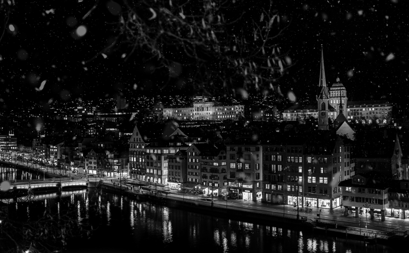 <p>First snow in Zurich in 2018, Zurich, Switzerland.</p>