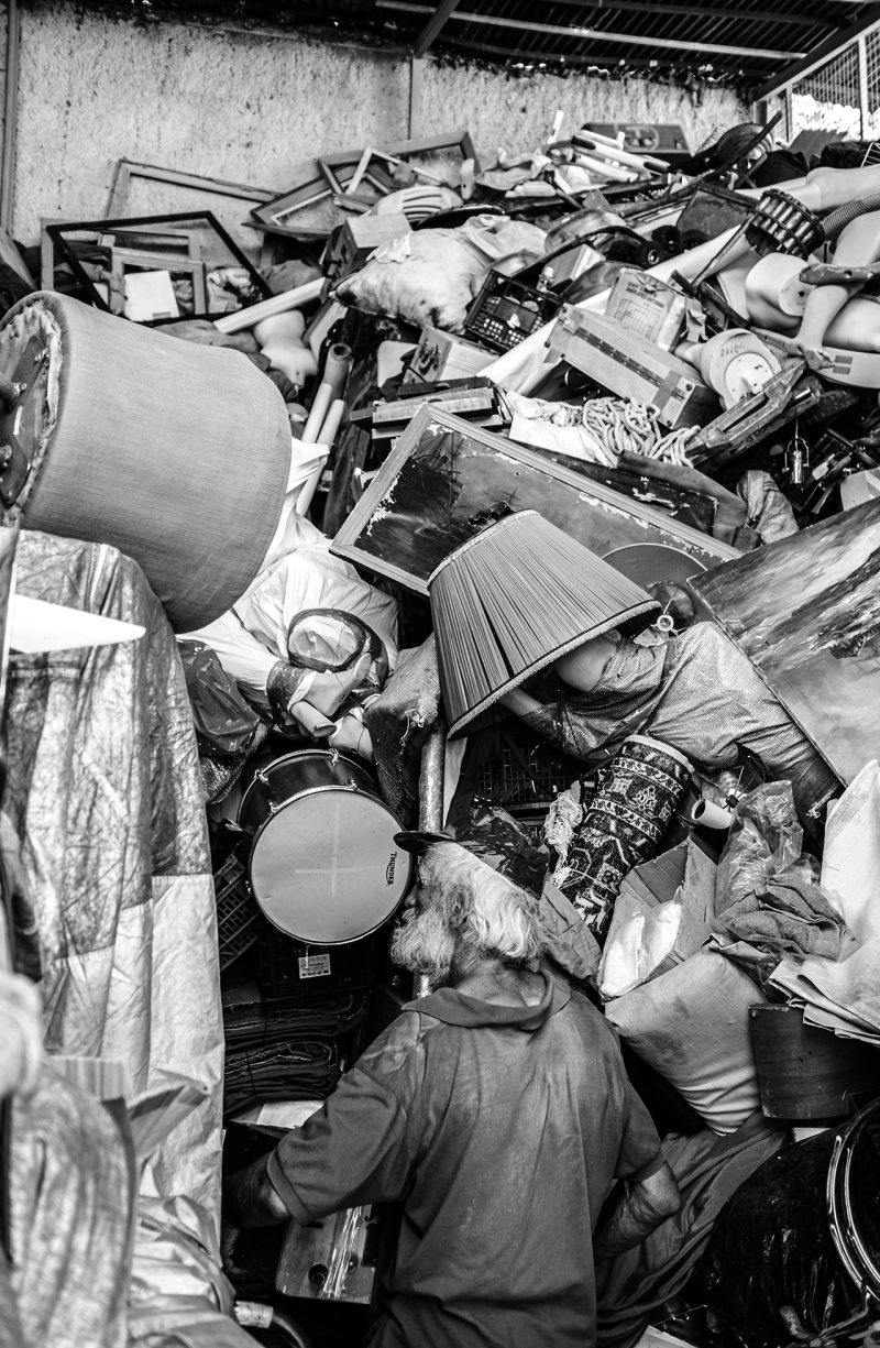 <p>A messy´s storage in Athens, Greece.</p>