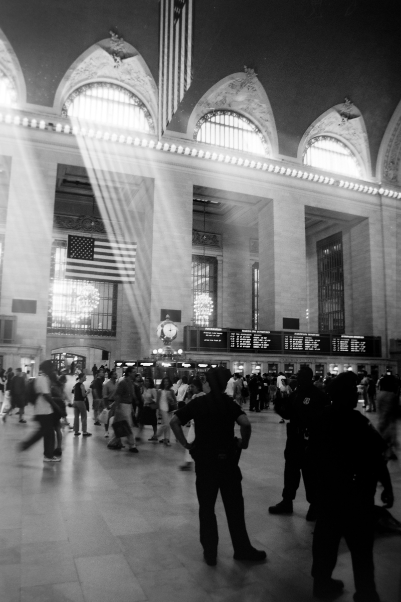 <p>Grand Central Station, NYC in 2002.<br />Good old analog times with my Canon EOS 50E.</p>