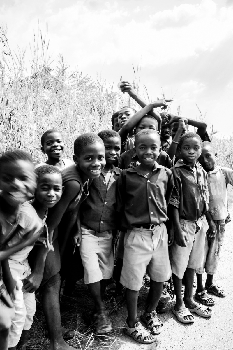 <p>Kids are always posing when seeing a camera. So great.<br />Accra, Ghana. </p>