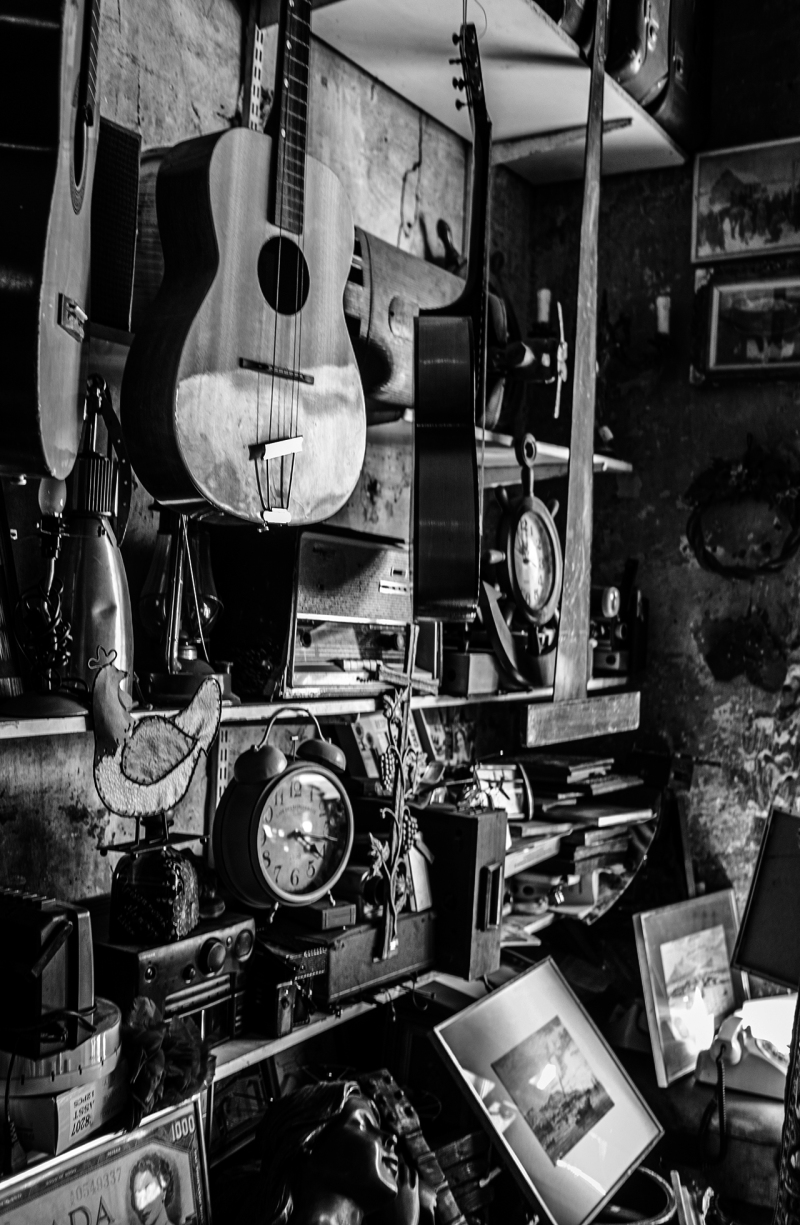 <p>Rag shop in Athens, Greece.</p>