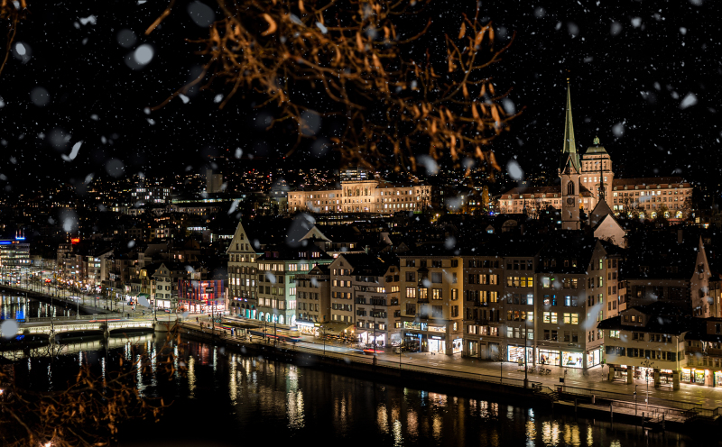 <p>First snow in Zurich in 2018, Zurich, Switzerland.</p>